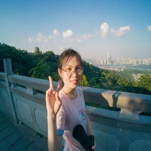 汲斌纨